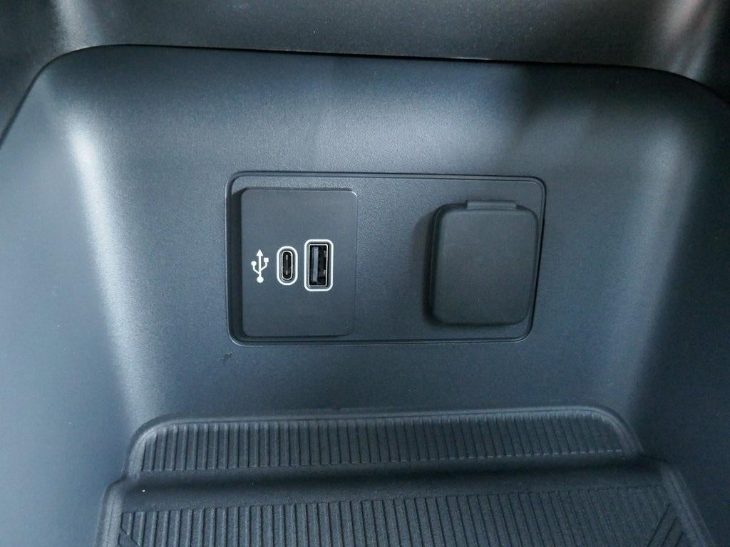 2026 Ford Explorer ST-Line 4WD