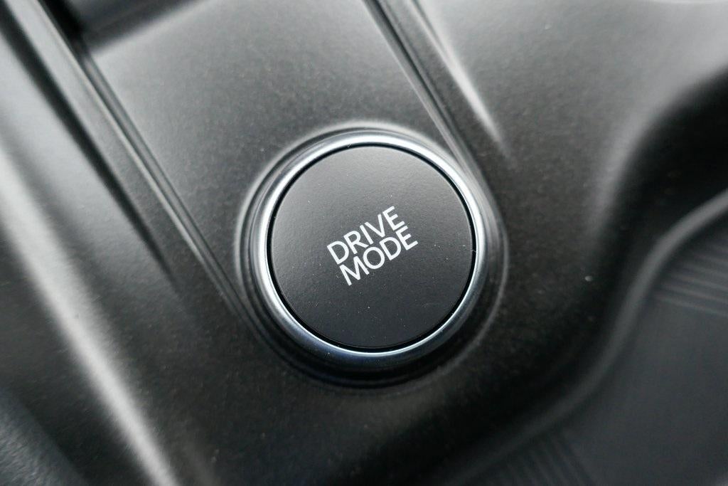 2025 Ford Explorer ST-Line 4WD