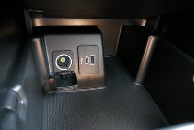 2025 Ford Explorer ST-Line 4WD