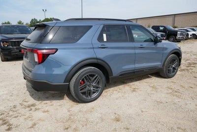 2025 Ford Explorer ST-Line 4WD