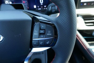 2025 Ford Explorer ST-Line 4WD