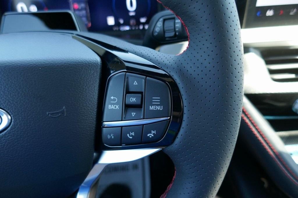 2025 Ford Explorer ST-Line 4WD