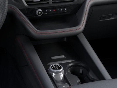 2025 Ford Explorer ST-Line 4WD