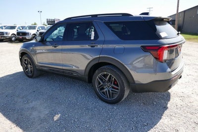 2025 Ford Explorer ST-Line 4WD