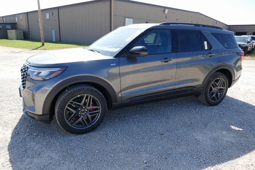 2025 Ford Explorer ST-Line 4WD