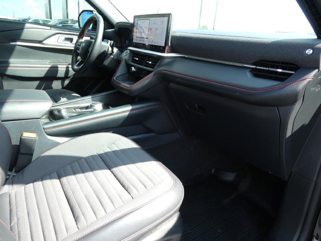 2025 Ford Explorer ST-Line 4WD