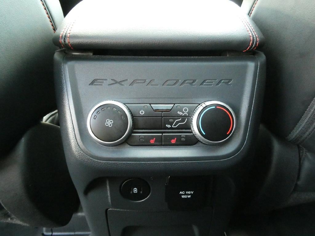 2025 Ford Explorer ST-Line 4WD