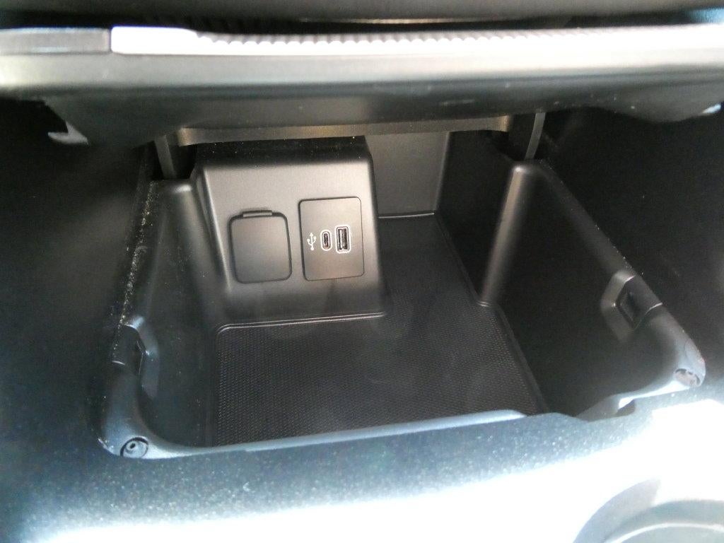 2025 Ford Explorer ST-Line 4WD