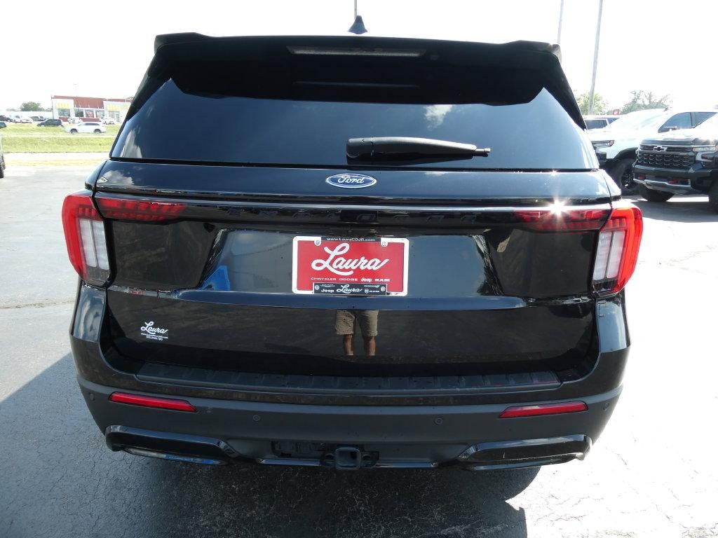 2025 Ford Explorer ST-Line 4WD