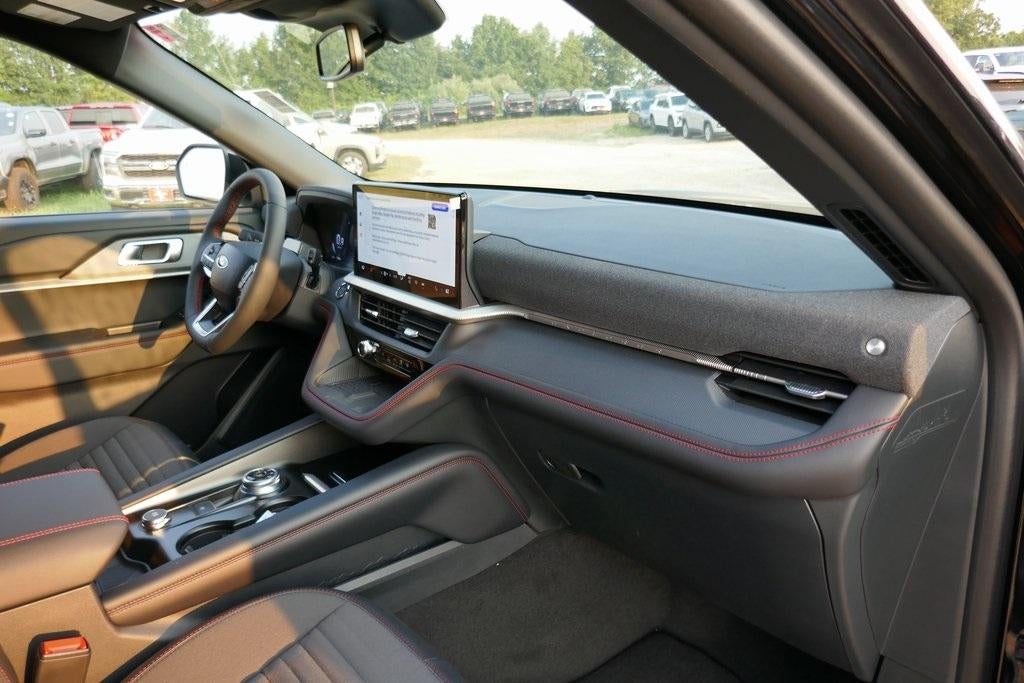 2025 Ford Explorer ST-Line 4WD