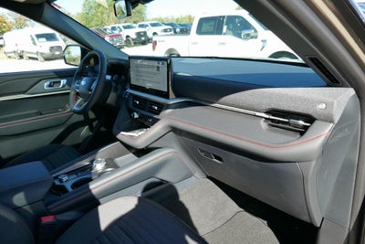 2026 Ford Explorer ST-Line 4WD