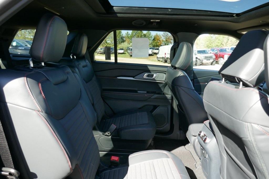 2026 Ford Explorer ST-Line 4WD