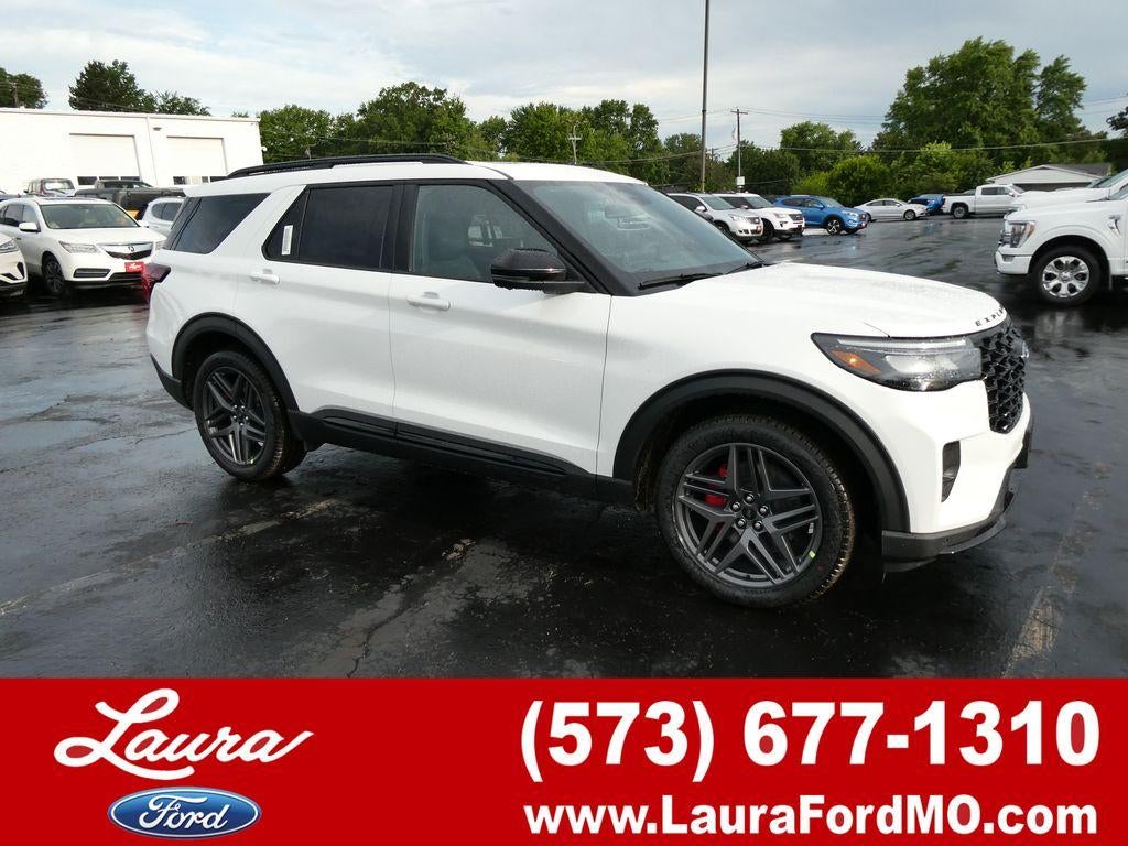 2026 Ford Explorer ST 4WD's photo