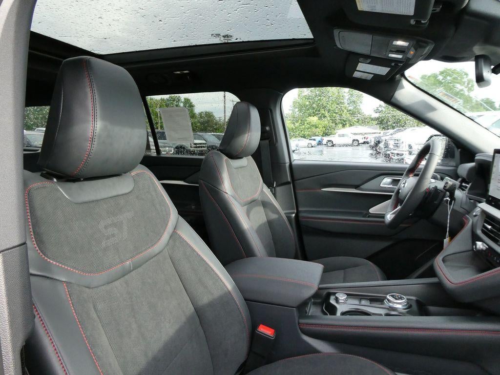 2026 Ford Explorer ST 4WD