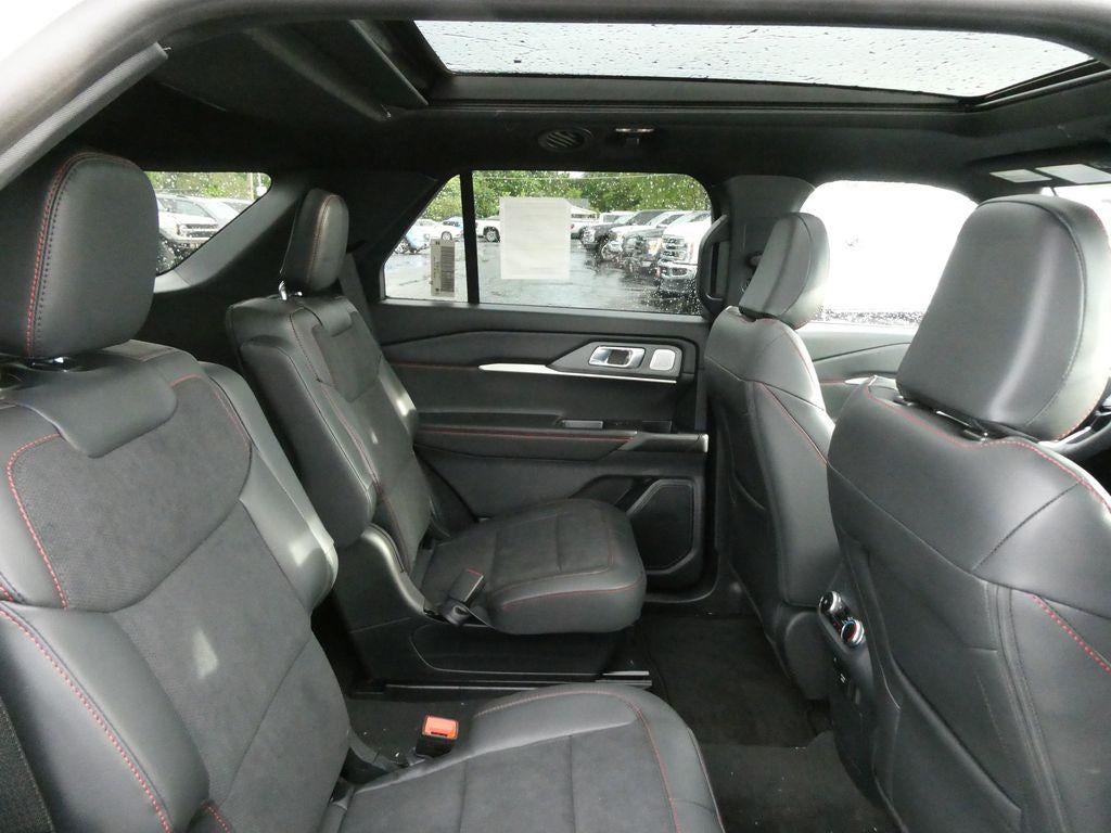 2026 Ford Explorer ST 4WD