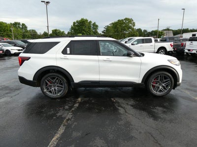 2026 Ford Explorer ST 4WD