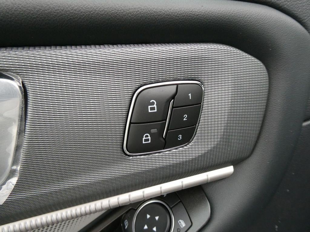 2026 Ford Explorer ST 4WD