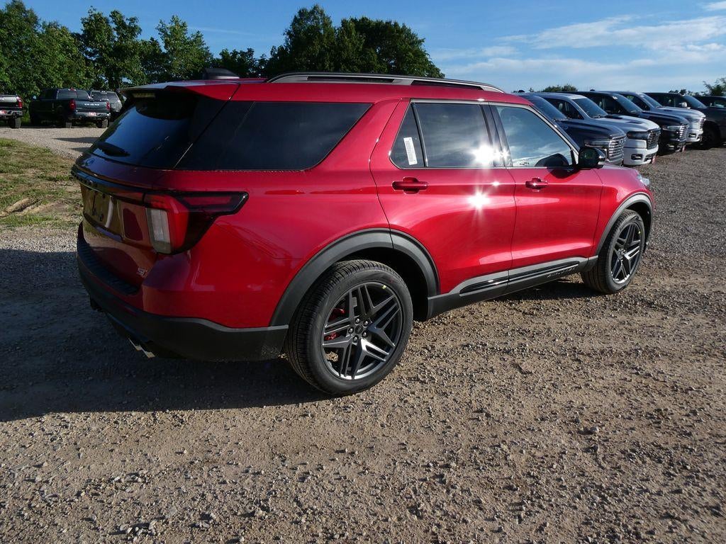 2026 Ford Explorer ST 4WD