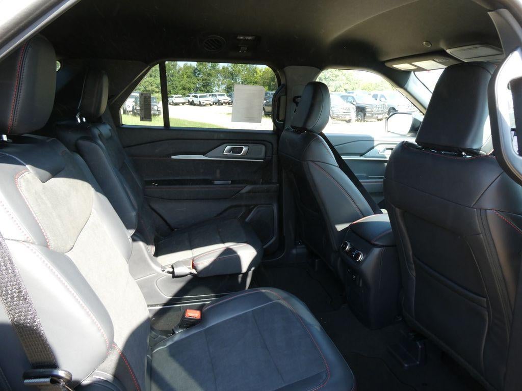 2027 Ford Explorer ST 4WD