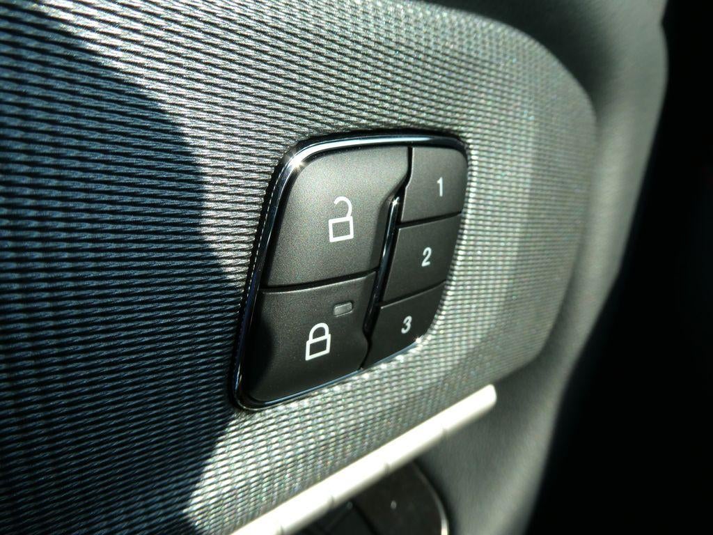 2027 Ford Explorer ST 4WD