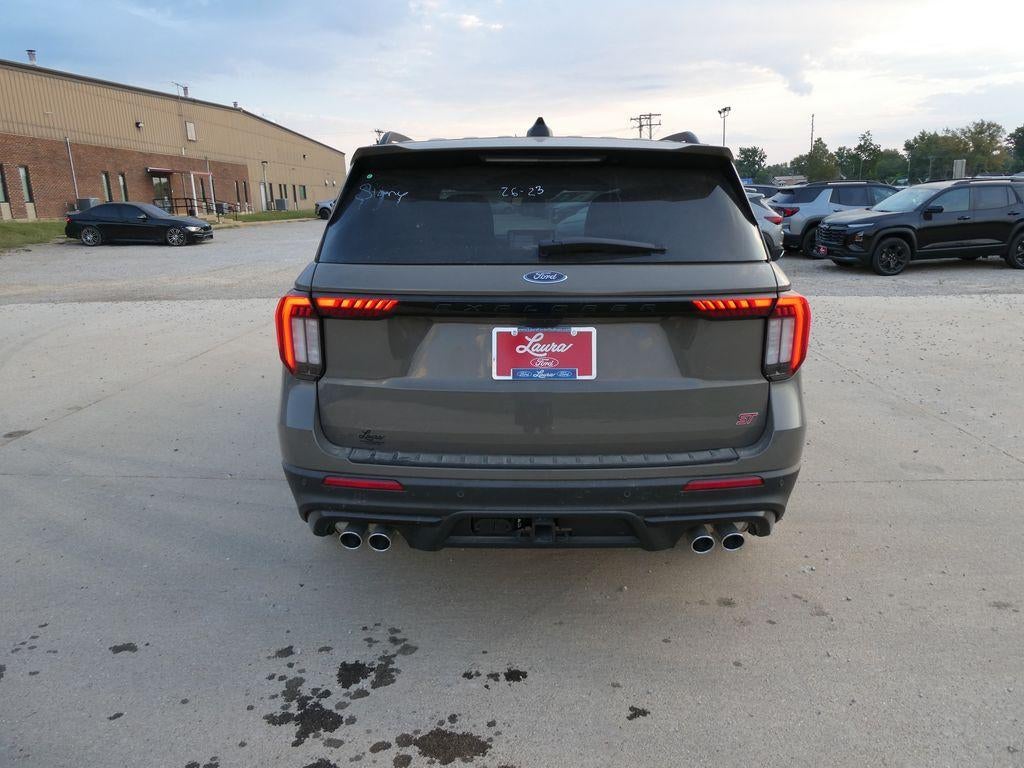 2026 Ford Explorer ST 4WD