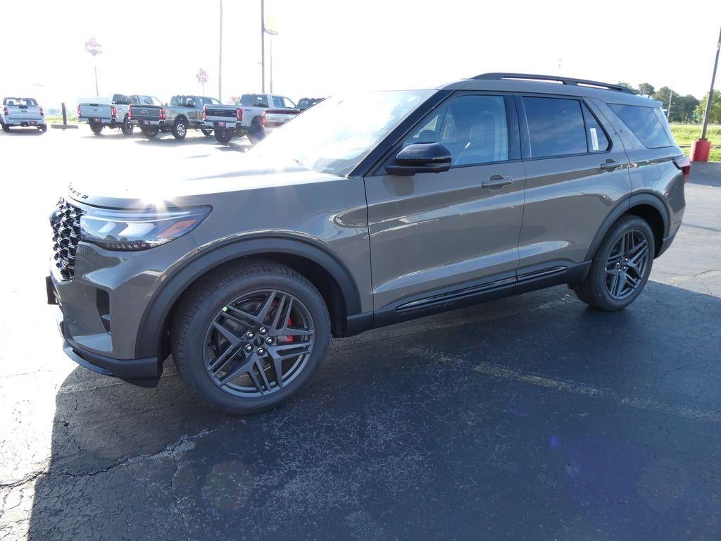 2026 Ford Explorer ST 4WD