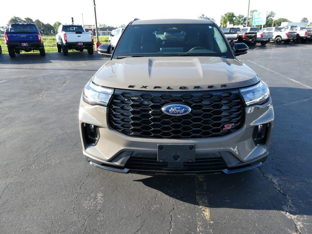 2026 Ford Explorer ST 4WD