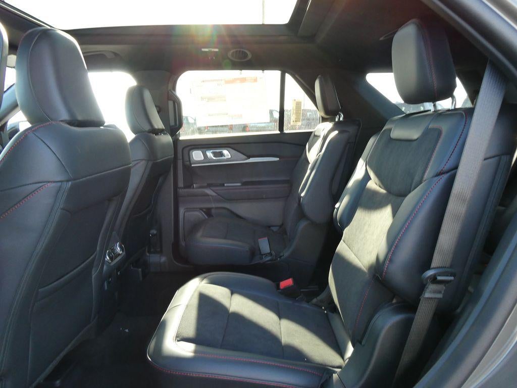 2026 Ford Explorer ST 4WD