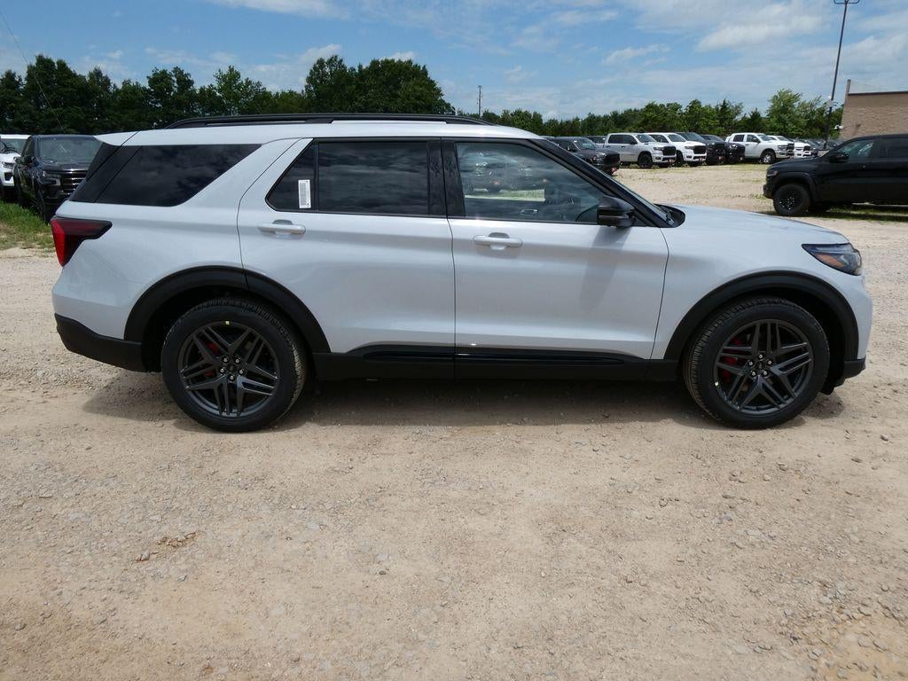 2026 Ford Explorer ST 4WD