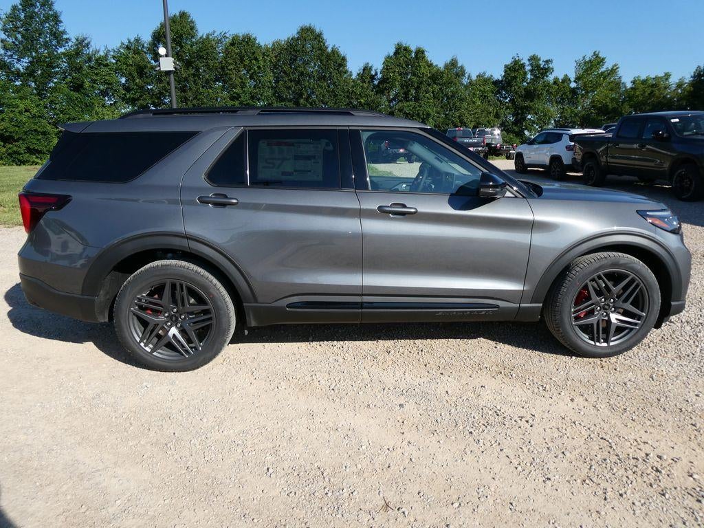 2026 Ford Explorer ST 4WD