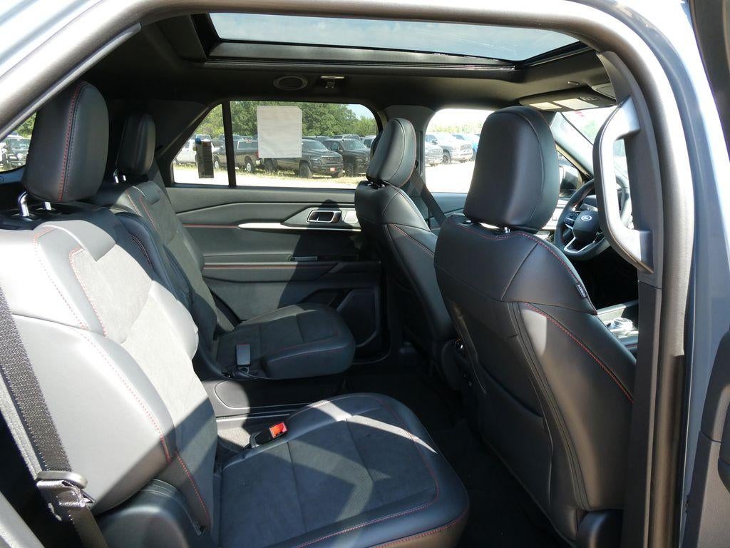 2026 Ford Explorer ST 4WD