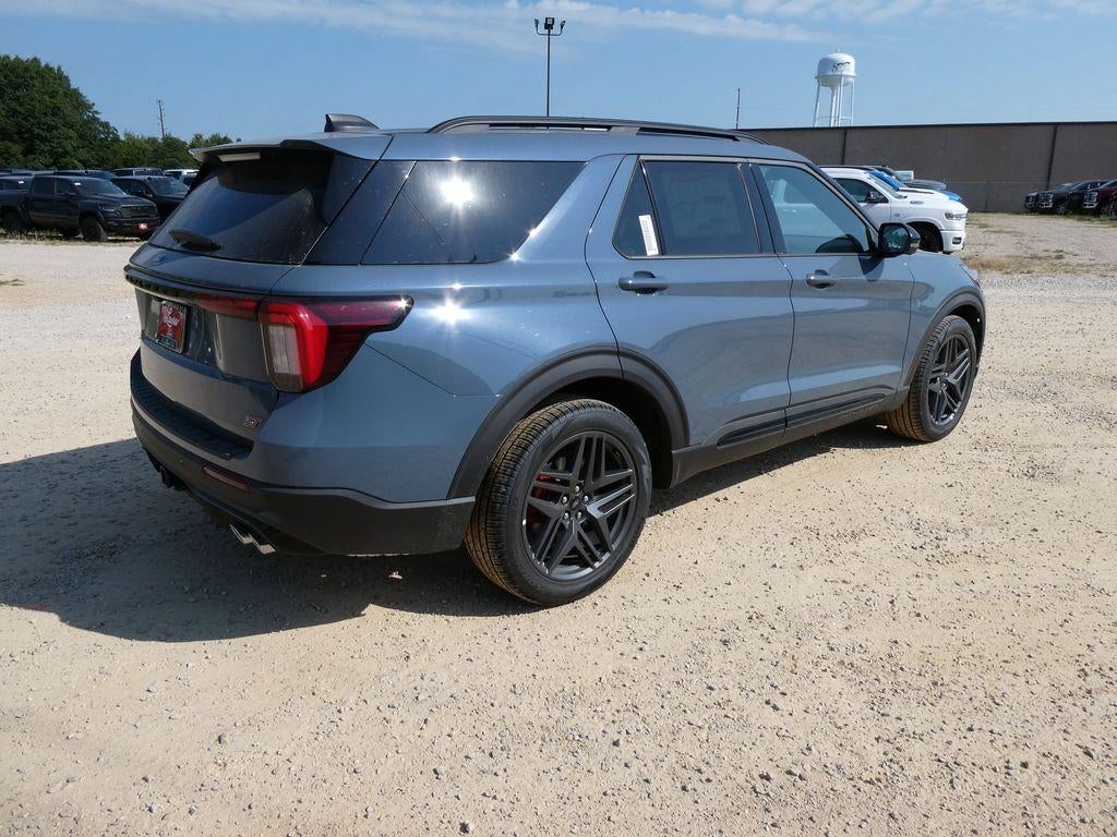 2026 Ford Explorer ST 4WD