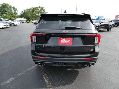 2026 Ford Explorer ST 4WD