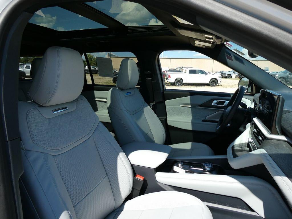 2027 Ford Explorer Platinum 4WD
