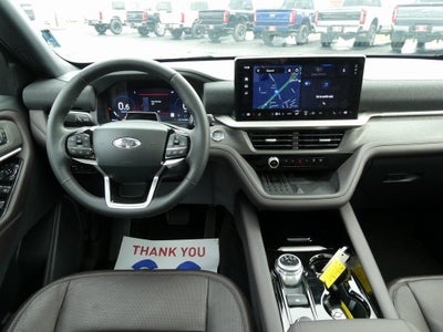 2025 Ford Explorer Platinum 4WD