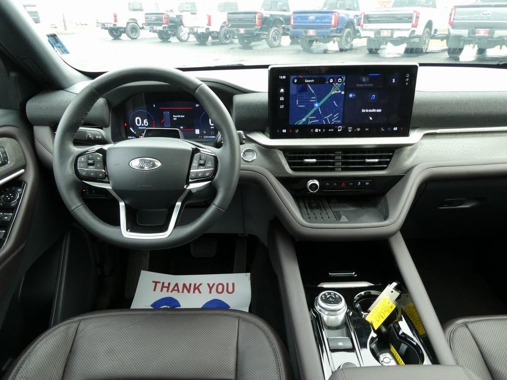 2025 Ford Explorer Platinum 4WD