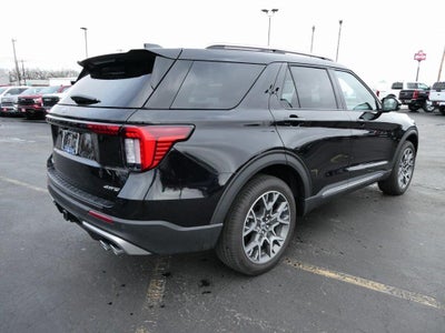 2025 Ford Explorer Platinum 4WD