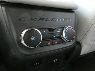2027 Ford Explorer Platinum 4WD