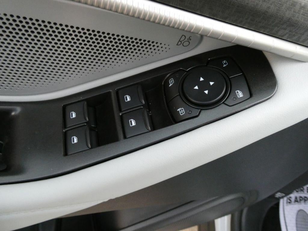 2027 Ford Explorer Platinum 4WD
