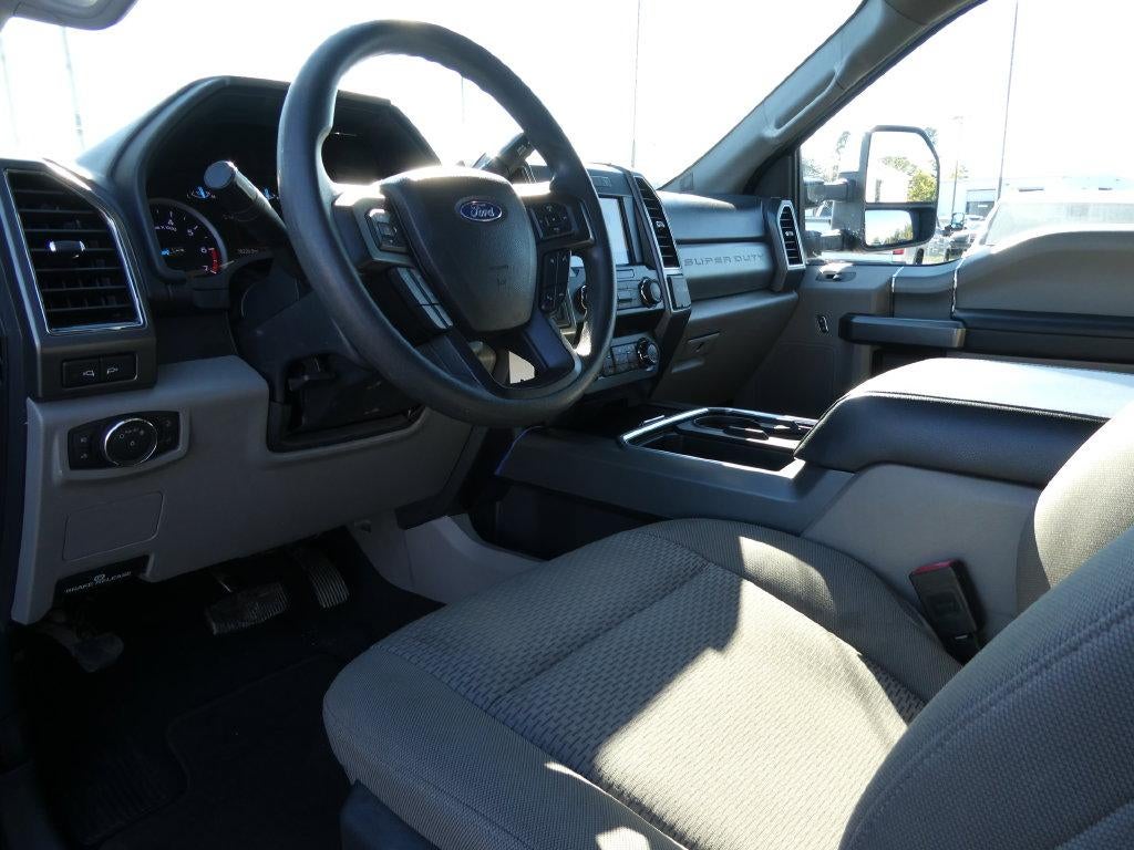 2022 Ford Super Duty F-250 SRW XLT 4WD Crew Cab 6.75' Box