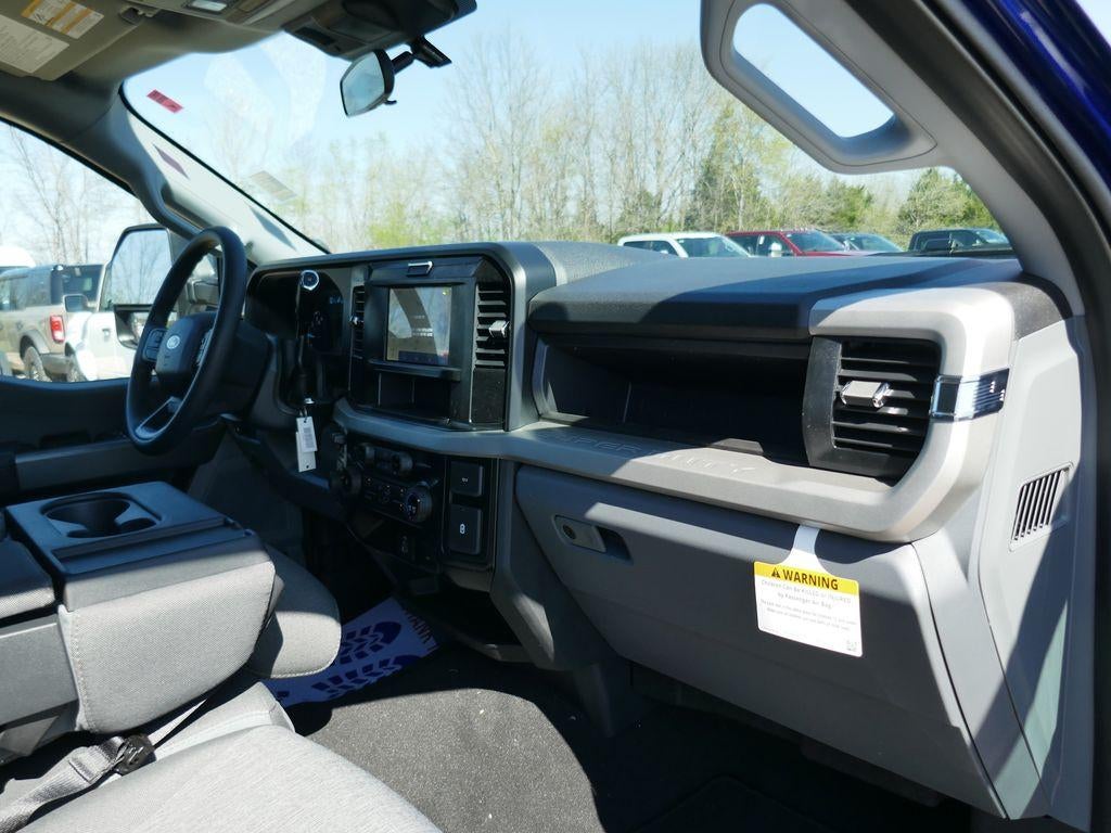 2026 Ford Super Duty F-250 SRW XL 4WD Crew Cab 6.75' Box