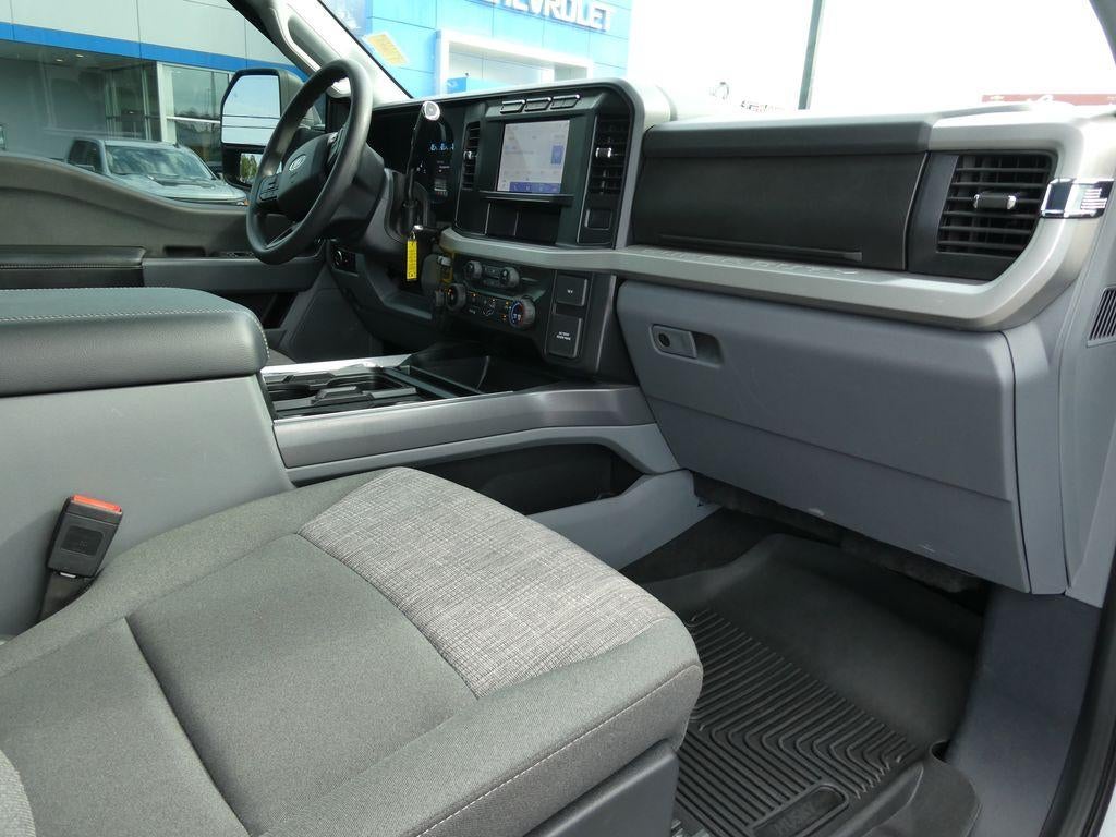 2024 Ford Super Duty F-250 SRW XLT 4WD Crew Cab 6.75' Box