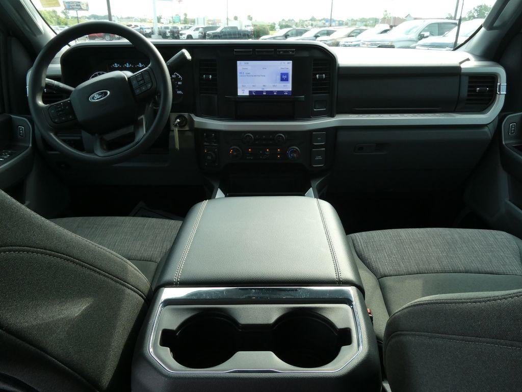 2024 Ford Super Duty F-250 SRW XLT 4WD Crew Cab 6.75' Box