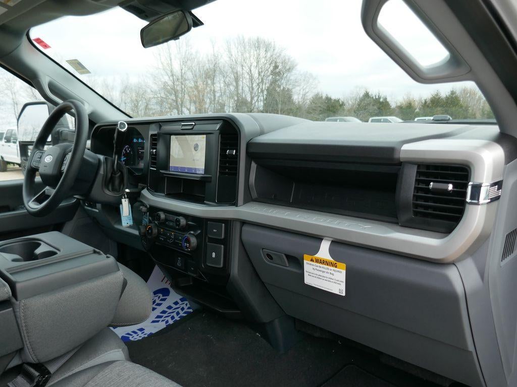 2026 Ford Super Duty F-250 SRW XL 4WD Crew Cab 6.75' Box