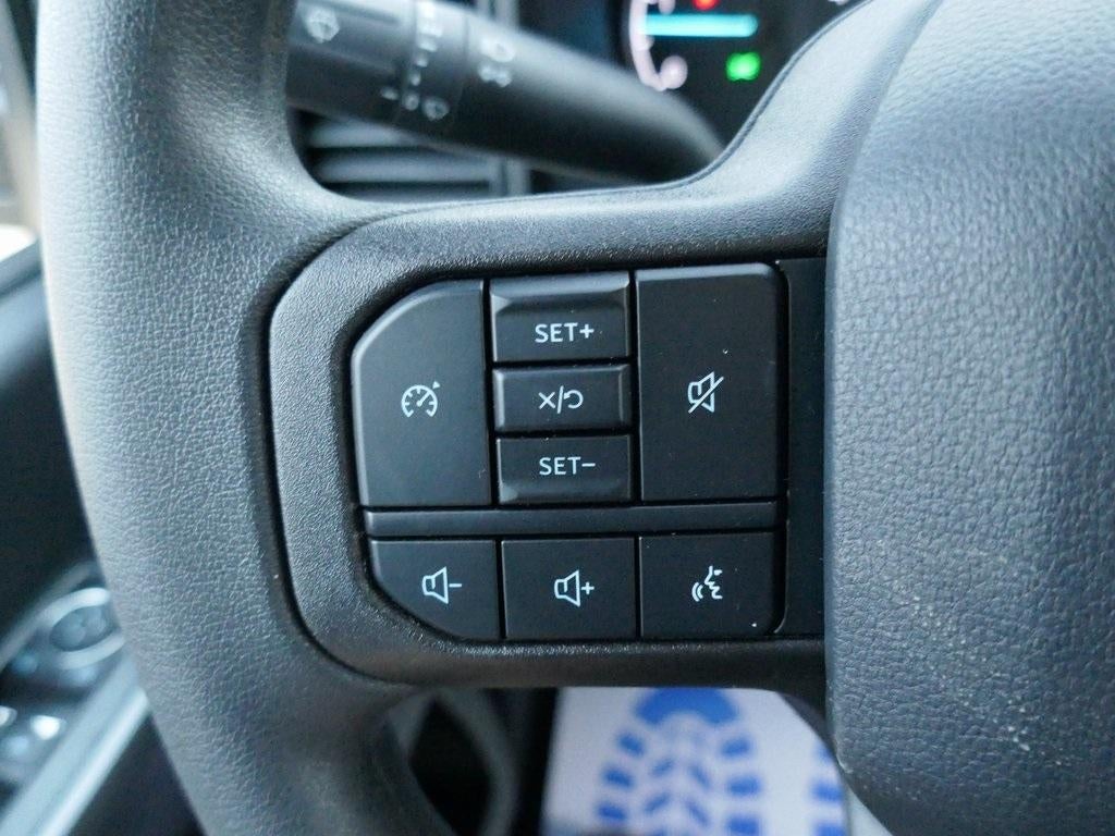 2026 Ford Super Duty F-250 SRW XL 4WD Crew Cab 6.75' Box