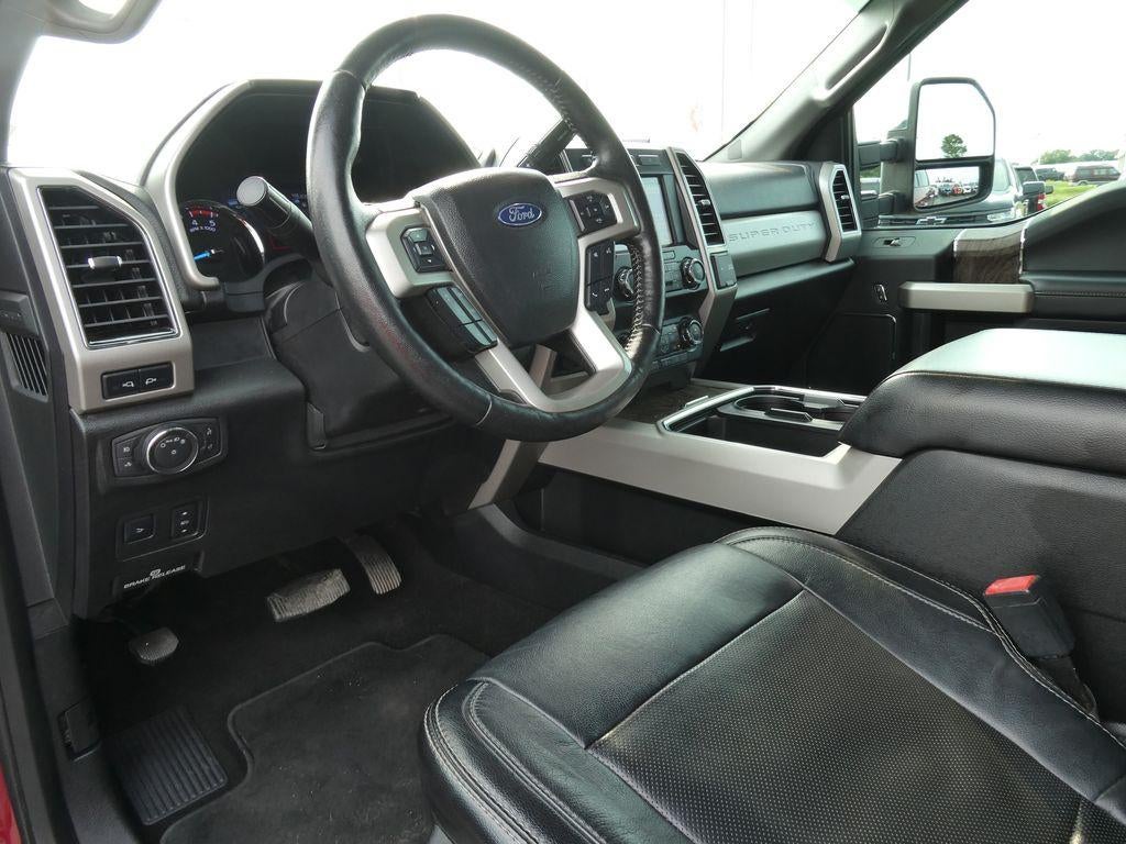2019 Ford Super Duty F-250 SRW LARIAT 4WD Crew Cab 6.75' Box