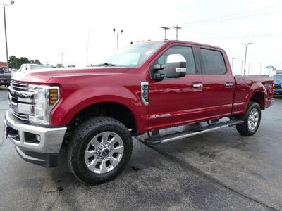 2019 Ford Super Duty F-250 SRW LARIAT 4WD Crew Cab 6.75' Box
