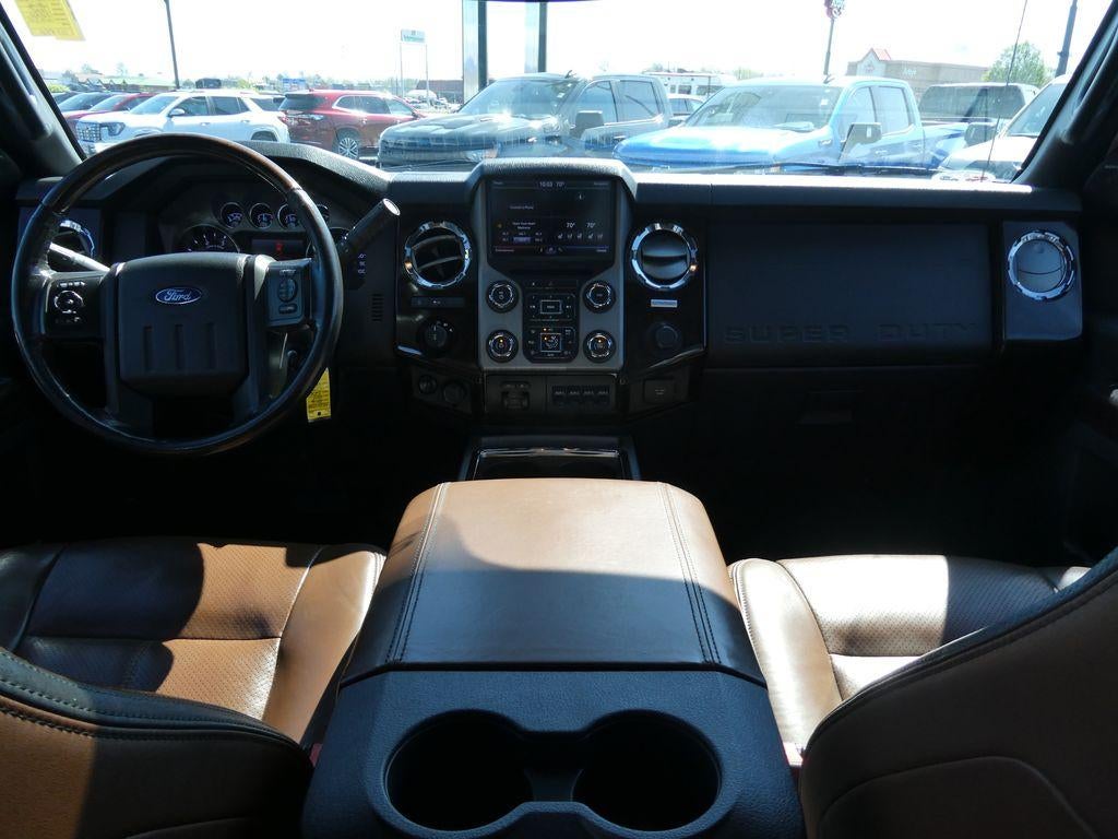 2016 Ford Super Duty F-250 SRW 4WD Crew Cab 6-3/4 Ft Box Platinum