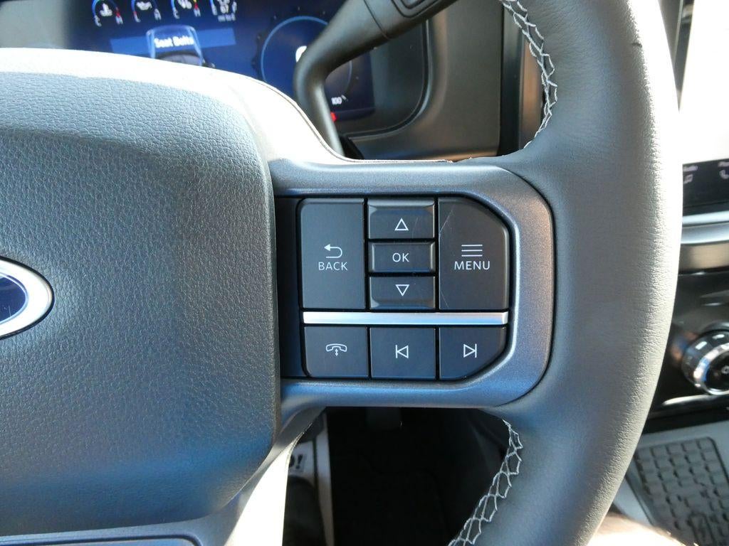 2026 Ford Super Duty F-250 SRW LARIAT 4WD Crew Cab 6.75' Box