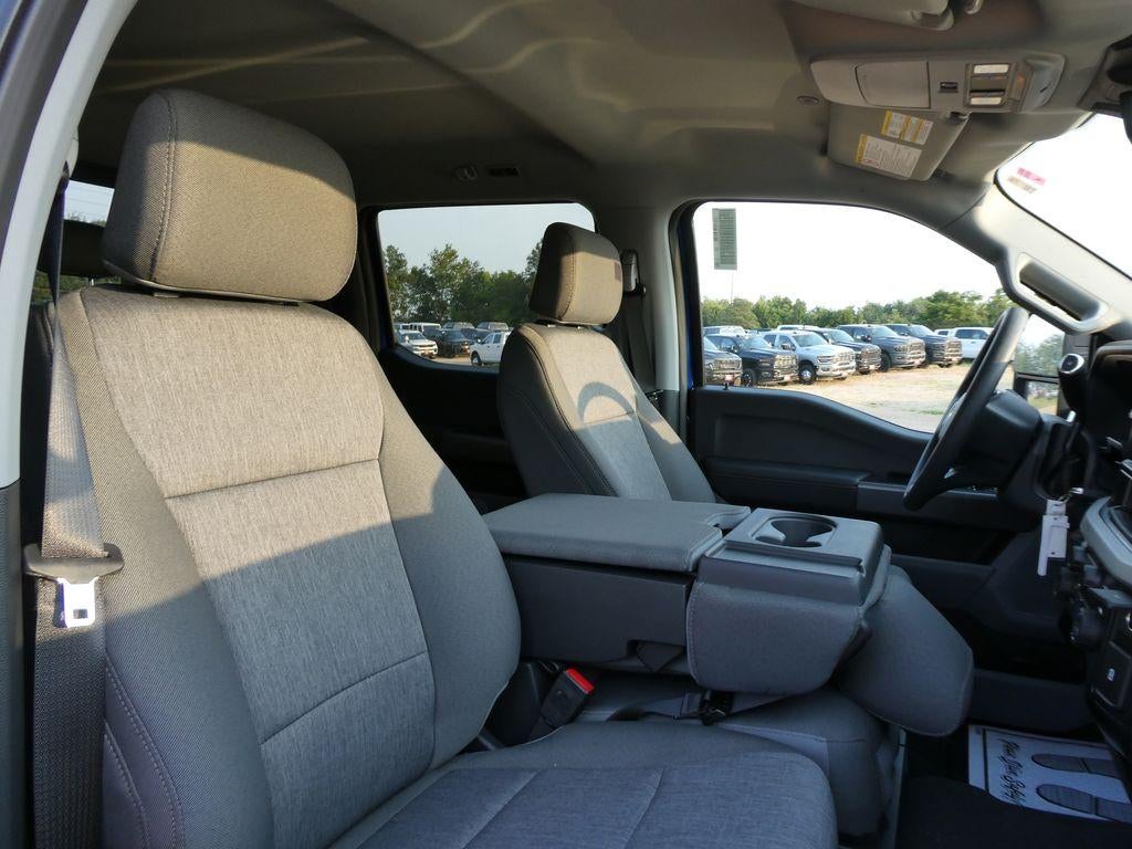 2026 Ford Super Duty F-250 SRW XL 4WD Crew Cab 6.75' Box